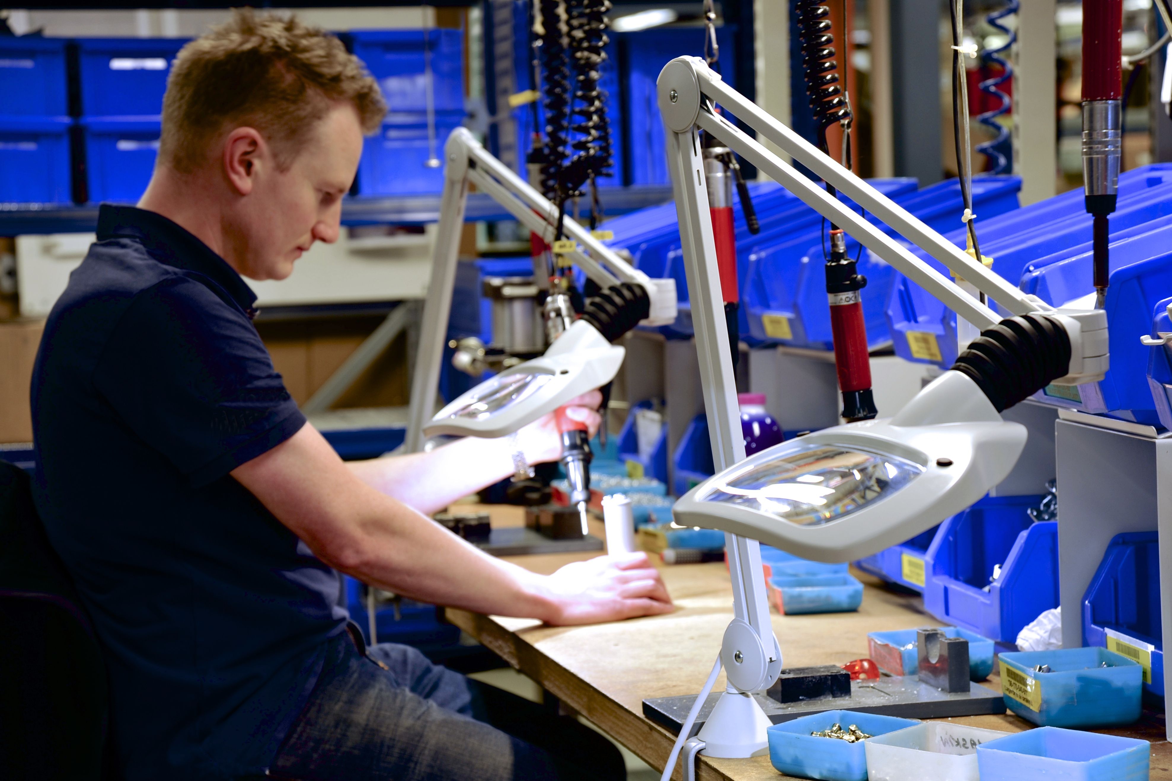 /upload/2013/04/22/wave-led_kirkenaer_05.jpg?w=1000