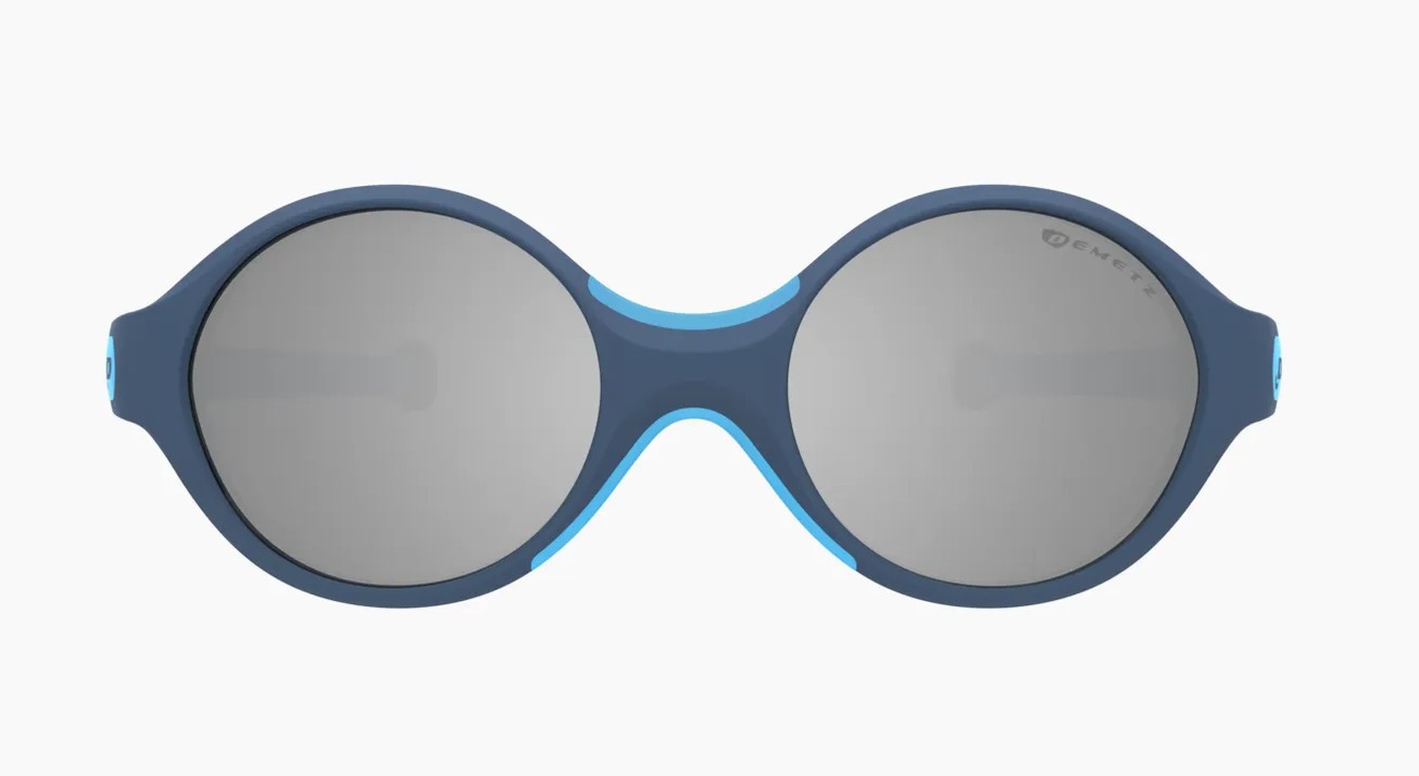 /upload/2026/08/21/m-clip-bla-front.jpg?w=1000